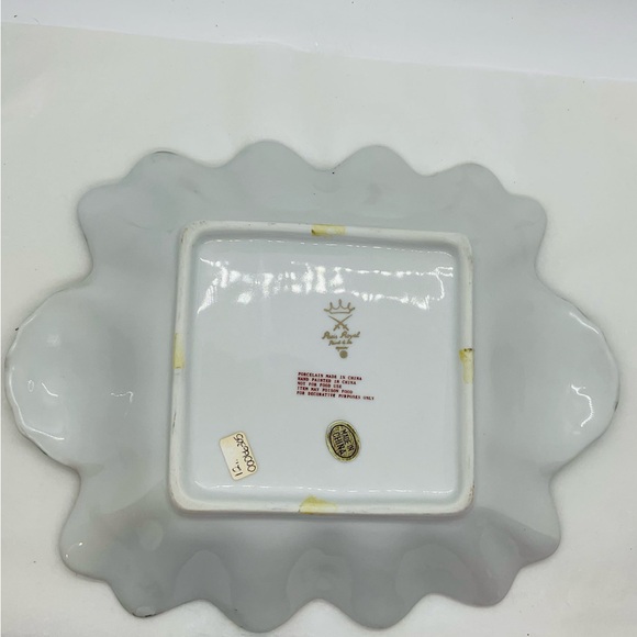 VTG Paris Royal Peint a La Main Porcelain Floral Scalloped Edge Bowl Dish 10”x7” - Picture 8 of 9